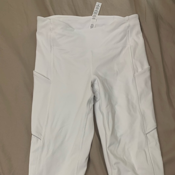 Lululemon Speed Up Tight Leggings - Picture 8 of 9